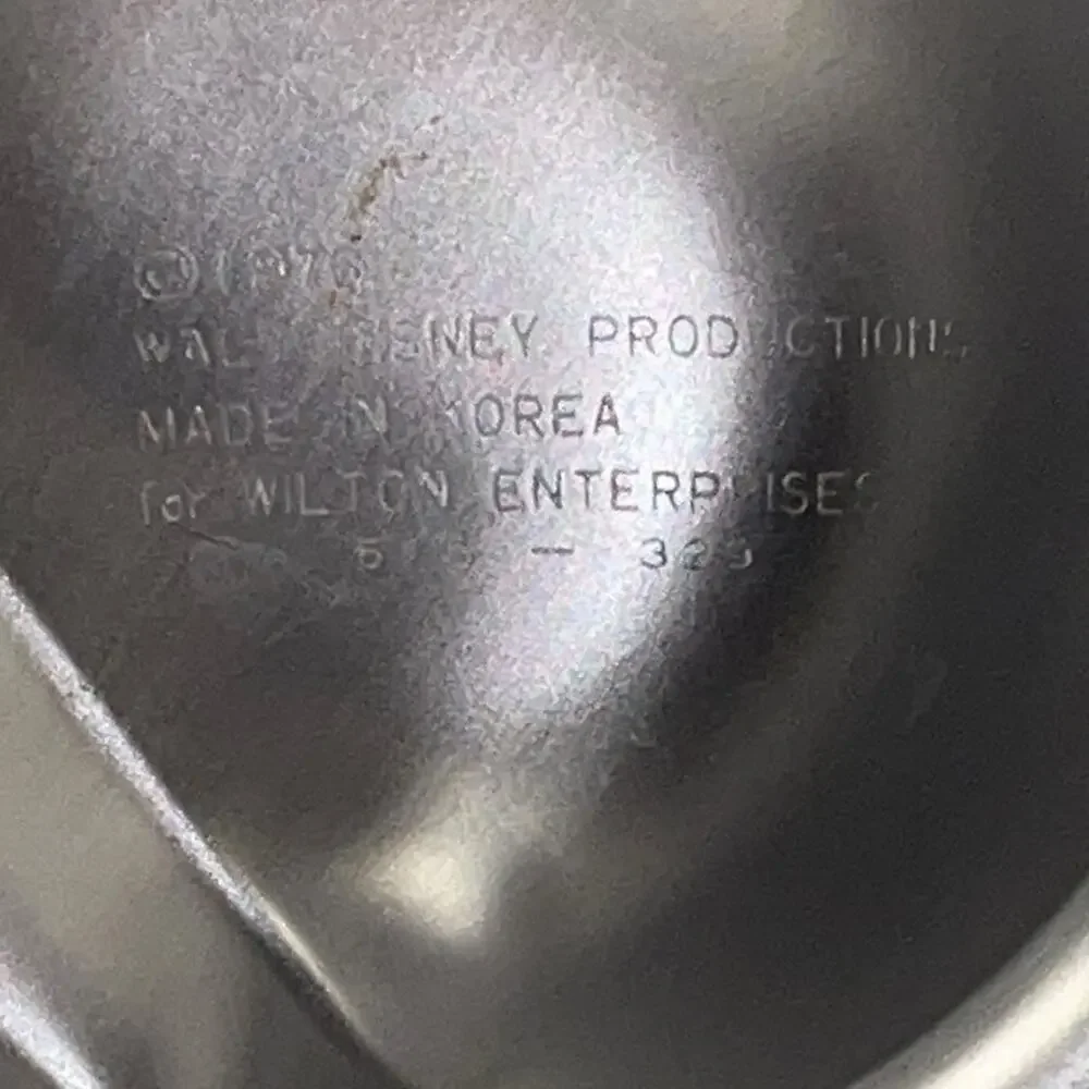 Vintage Wilton 1976 Mickey Mouse Metal Cake Pan Baking Mold 515-329 Walt Disney